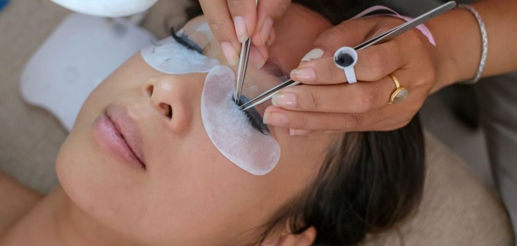 Best eyelash extensions  beverly hills